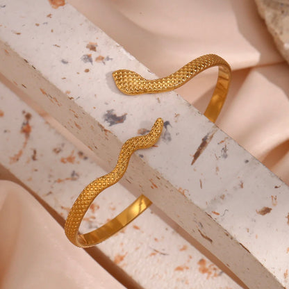 Stainless Steel Textured Snake Bangle in Silver or Gold Plate